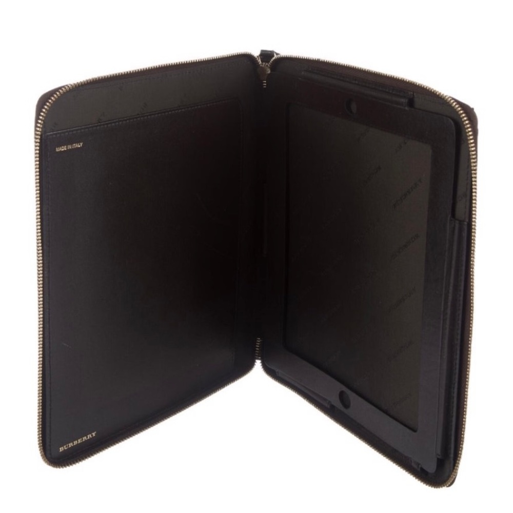 BURBERRY HAYMARKET CHECK IPAD CASE - Picture 5 of 6